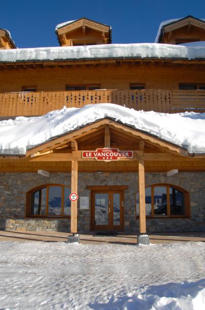 Rent in ski resort Hôtel Vancouver - La Plagne - Winter outside