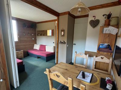 Ski verhuur Studio 4 personen (11) - La Résidence Aigue-Marine - La Plagne - Woonkamer