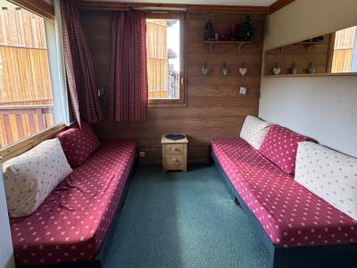 Ski verhuur Studio 4 personen (11) - La Résidence Aigue-Marine - La Plagne - Woonkamer