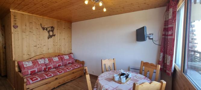 Rent in ski resort Studio sleeping corner 4 people (A2O134) - La Résidence Aime 2000 Chamois - La Plagne - Bedroom