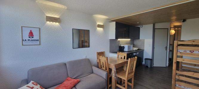 Ski verhuur Studio 4 personen (F123) - La Résidence Aime 2000 le Zénith - La Plagne - Woonkamer