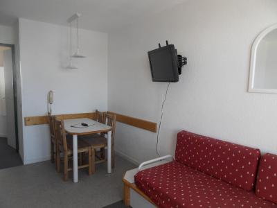 Rent in ski resort 2 room apartment 5 people (207) - La Résidence Andromède - La Plagne - Living room