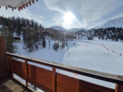 Rent in ski resort Studio 4 people (726) - La Résidence France - La Plagne - Winter outside