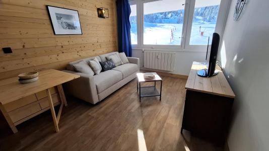 Rent in ski resort Studio 2 people (240) - La Résidence France - La Plagne - Living room