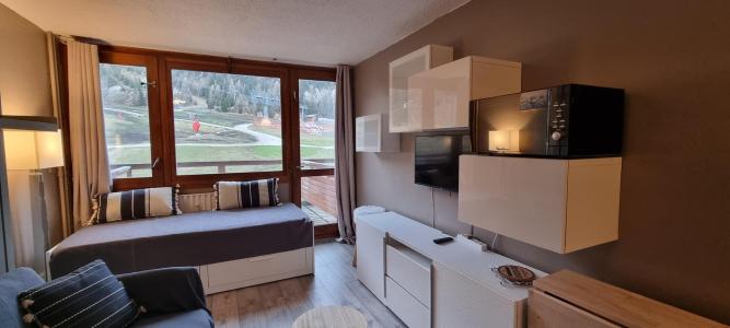 Ski verhuur Studio 3 personen (142) - La Résidence France - La Plagne - Woonkamer