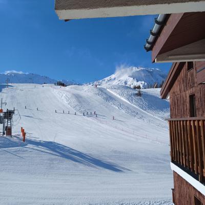 Vacances en montagne Studio mezzanine 4 personnes (431) - La Résidence Hameaux 1 - La Plagne - Extérieur hiver