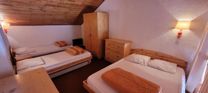 Rent in ski resort Studio mezzanine 4 people (406) - La Résidence Hameaux 1 - La Plagne - Bedroom
