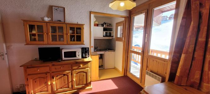 Rent in ski resort Studio mezzanine 4 people (406) - La Résidence Hameaux 1 - La Plagne - Kitchen