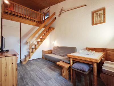 Rent in ski resort Studio mezzanine 4 people (431) - La Résidence Hameaux 1 - La Plagne - Living room
