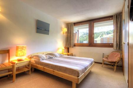 Rent in ski resort 3 room apartment 7 people (304) - La Résidence l'Aconcagua - La Plagne - Bedroom