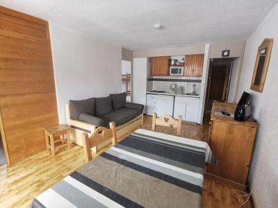 Skiverleih 3-Zimmer-Appartment für 7 Personen (6) - La Résidence le Mustag - La Plagne - Wohnzimmer