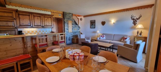 Wynajem na narty Apartament duplex 4 pokojowy 8 osób (53) - La Résidence les Hauts Bois - La Plagne - Pokój gościnny