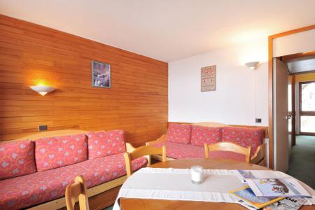 Rent in ski resort 2 room apartment 5 people (2) - La Résidence St Jacques B - La Plagne - Living room
