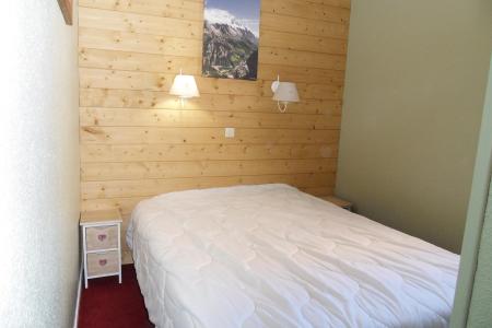 Skiverleih 3-Zimmer-Holzhütte für 7 Personen (124) - La Résidence Themis - La Plagne - Appartement