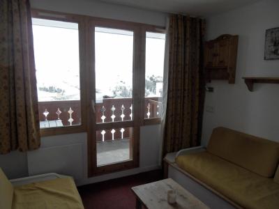 Rent in ski resort Studio cabin 4 people (215) - La Résidence Themis - La Plagne - Living room