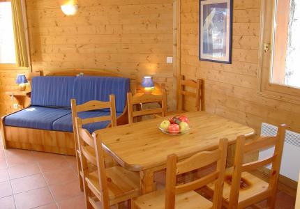 Rent in ski resort Les Lodges des Alpages - La Plagne - Living room