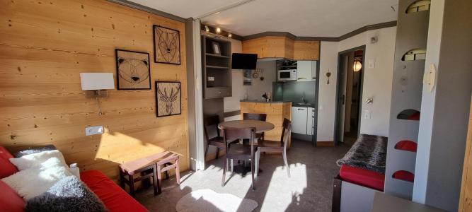 Rent in ski resort Studio 4 people (A2D12) - Résidence Aime 2000 - Flèche - La Plagne - Living room