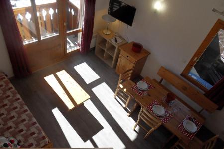 Rent in ski resort 2 room mezzanine apartment 5 people (48) - Résidence Carène - La Plagne - Living room