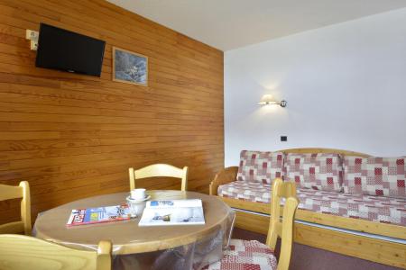 Rent in ski resort Studio 4 people (12) - Résidence Carroley B - La Plagne - Living room