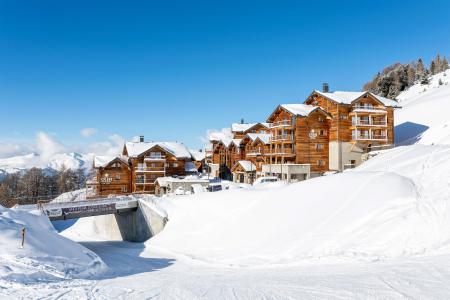 Location au ski Résidence CGH Le White Pearl Lodge et Spa - La Plagne - Extérieur hiver