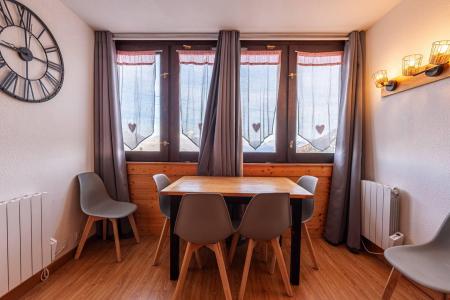 Ski verhuur Studio met slaapgedeelte 4 personen (127) - Résidence Chamois - La Plagne - Woonkamer