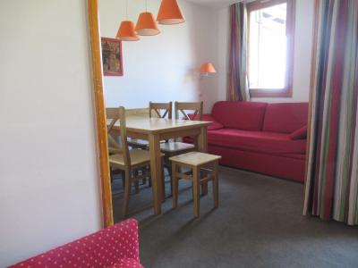 Rent in ski resort Studio 4 people (447) - Résidence Corail - La Plagne - Living room