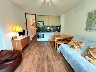 Rent in ski resort 2 room apartment 6 people (18) - Résidence la Taiga - La Plagne - Living room