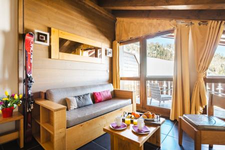 Rent in ski resort Résidence Lagrange les Chalets d'Edelweiss - La Plagne - Bench seat