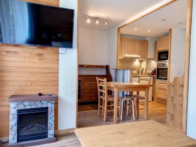 Ski verhuur Appartement 2 kamers 4 personen (50) - Résidence le Carroley A - La Plagne - Woonkamer