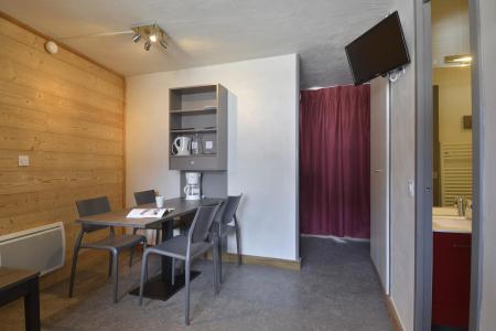 Rent in ski resort Studio sleeping corner 4 people (33) - Résidence le Carroley A - La Plagne - Living room