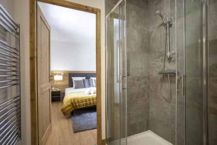 Rent in ski resort Résidence Le Diamant des Neiges - La Plagne - Shower room