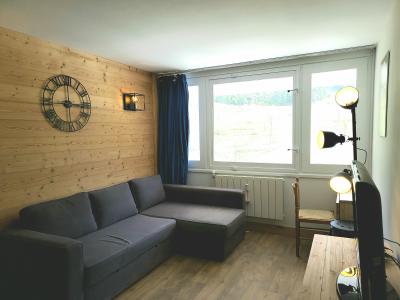 Rent in ski resort Studio 2 people (240) - Résidence le France - La Plagne - Living room