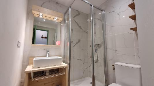 Rent in ski resort Studio 2 people (939) - Résidence le France - La Plagne - Shower room