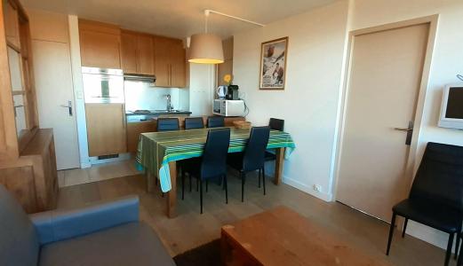 Skiverleih 3-Zimmer-Appartment für 6 Personen (34) - Résidence le Mustag - La Plagne - Wohnzimmer