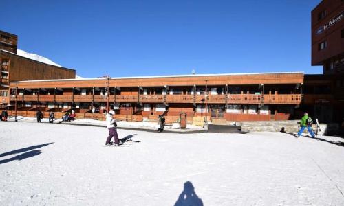 Skiverleih Résidence Les Ecrins - La Plagne - Draußen im Winter