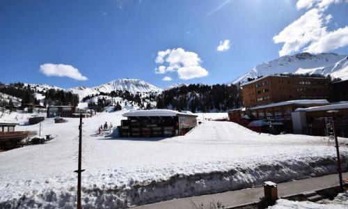 Skiverleih 3-Zimmer-Appartment für 7 Personen (50m²-2) - Résidence Les Ecrins - La Plagne - Draußen im Winter