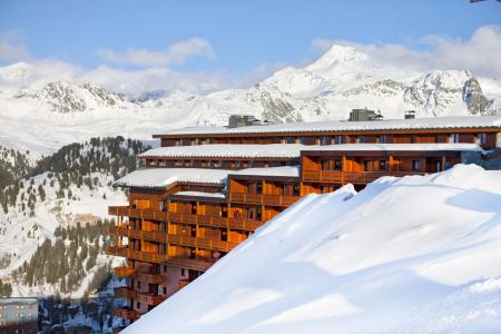 Location au ski Résidence P&V Premium les Hauts Bois - La Plagne - Extérieur hiver