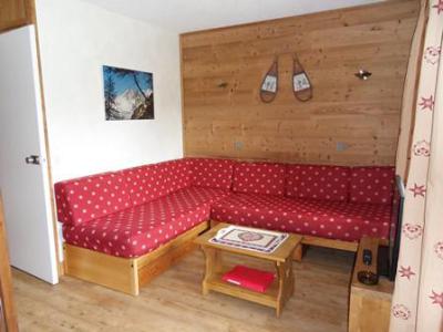 Rent in ski resort Studio cabin 4 people (327) - Résidence Pierre de Soleil - La Plagne - Living room