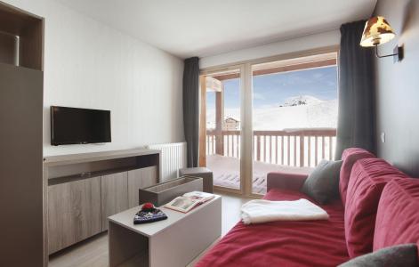 Rent in ski resort Résidence Prestige Front de Neige - La Plagne - Living area