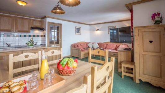 Rent in ski resort 6 room duplex apartment 10-12 people - Résidence Sun Valley - La Plagne - Living room