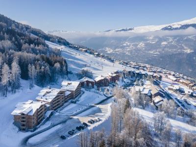 Urlaub in den Bergen Résidence Terresens Le Snoroc - La Plagne - Draußen im Winter