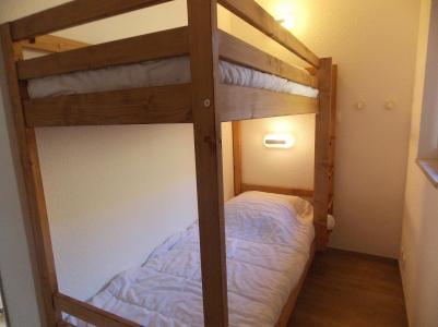 Rent in ski resort Studio 4 people (414) - Résidence Themis - La Plagne - Cabin