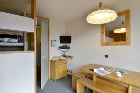 Rent in ski resort 2 room apartment 5 people (307) - Résidence Turquoise - La Plagne - Table