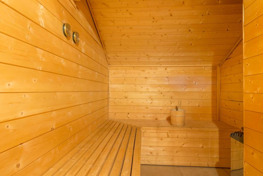 Rent in ski resort Chalet le Refuge la Rosière - La Rosière - Sauna