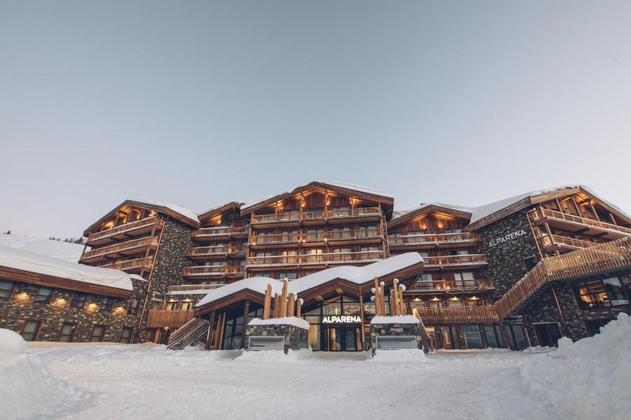 Аренда на лыжном курорте Hôtel Alparena - La Rosière - зимой под открытым небом