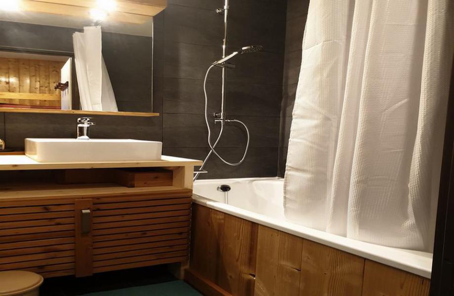 Location au ski Studio coin montagne 5 personnes (A212) - La Résidence les Bouquetins - La Rosière - Salle de bain