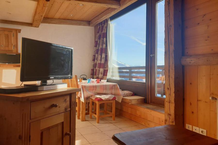 Ski verhuur Appartement 3 kamers 4 personen (35) - La Résidence les Chavonnes - La Rosière - Woonkamer