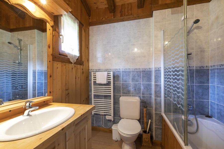Rent in ski resort Les Chalets Kandahar - La Rosière - Bathroom