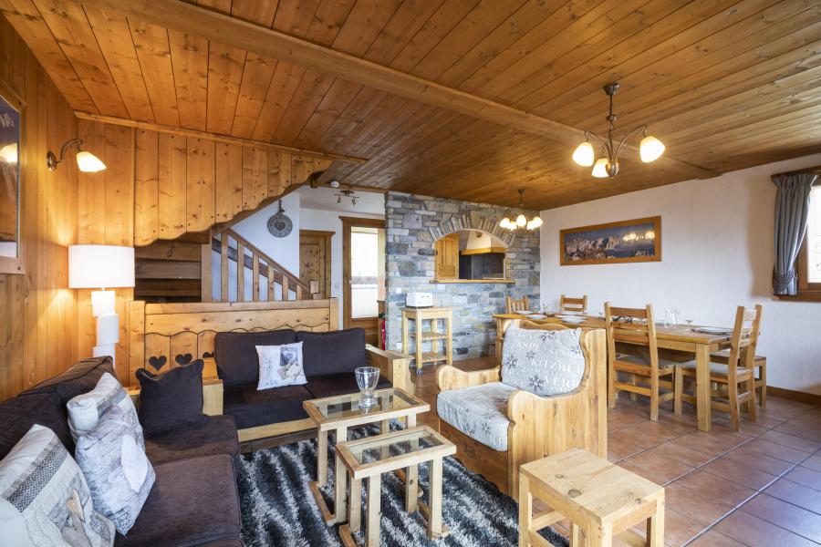 Rent in ski resort Les Chalets Kandahar - La Rosière - Living room