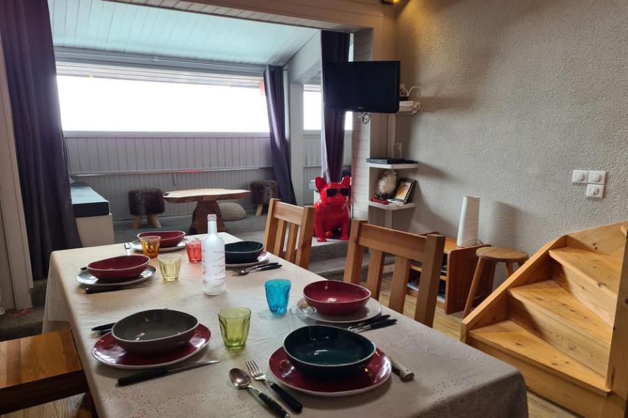 Wynajem na narty Apartament 3 pokojowy z antresolą 7 osób (55) - Résidence le Val Rosière - La Rosière - Pokój gościnny